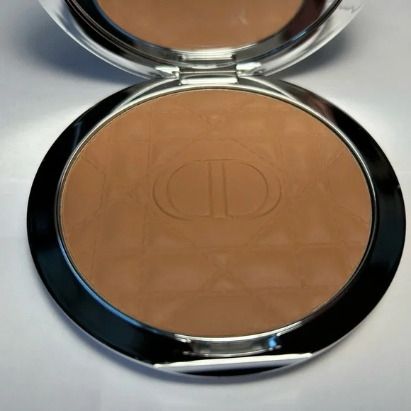 NWT🌷Dior Forever Nude Jumbo Bronzer in #10 - Picture 3 of 4